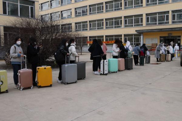 传来证据,一句话传来传去