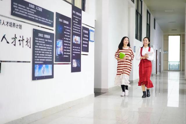 uestc是哪个大学的缩写,uestc大学