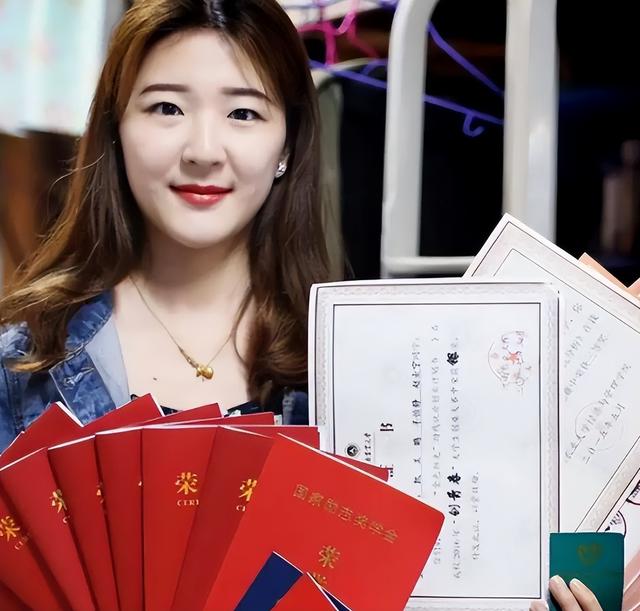 幼师难还是小学教师资格证难呢,考幼师资格证和小学资格证哪个更难