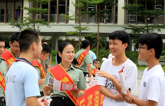 初中毕业可以参加高考吗-,初中毕业可以参加普通高考吗