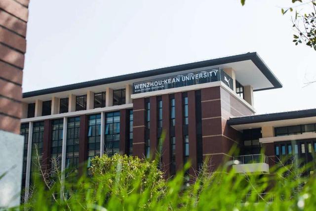 苏州利物浦联合大学学费多少,苏州利物浦大学