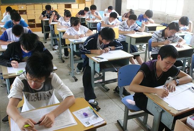 022年文理学院分数线,2022文科一本分数线"