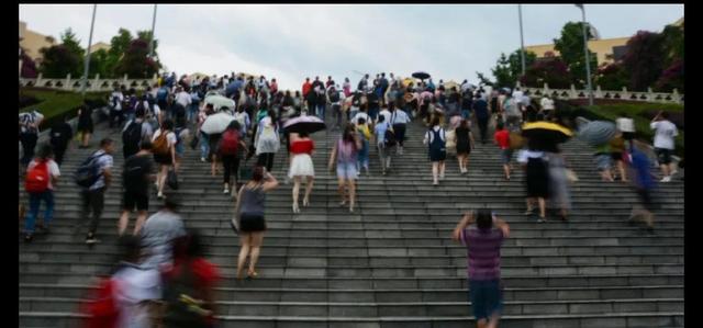 高考是分数下来以后报志愿还是先报志愿