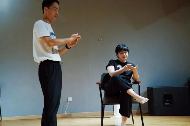 怎么成为演员,想当演员第一步怎么走