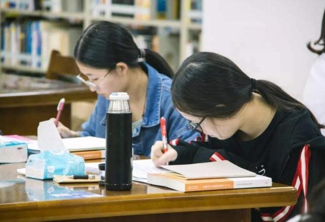 考研英语需要多少分,考研英语一分数分配明细