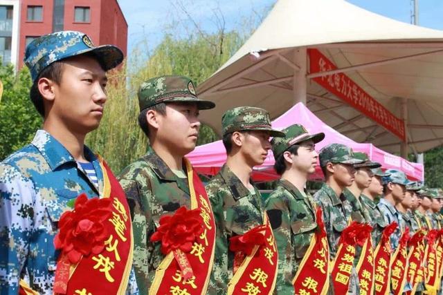 大专生当兵什么兵种最好,义务兵哪个军种好