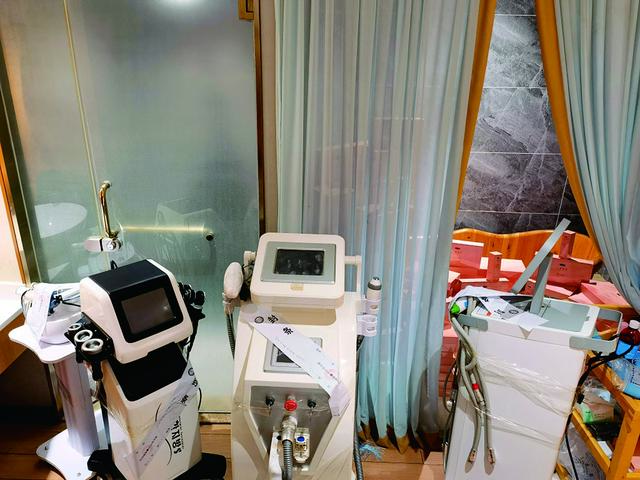 考一个美容证多少钱啊,考高级美容师证多少钱