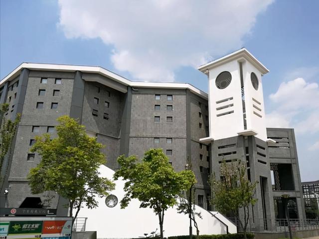 湖南师范大学是211吗-,湖南师范大学是211还是一本