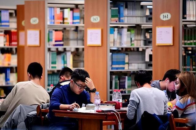 考研英语需要多少分,考研英语一分数分配明细