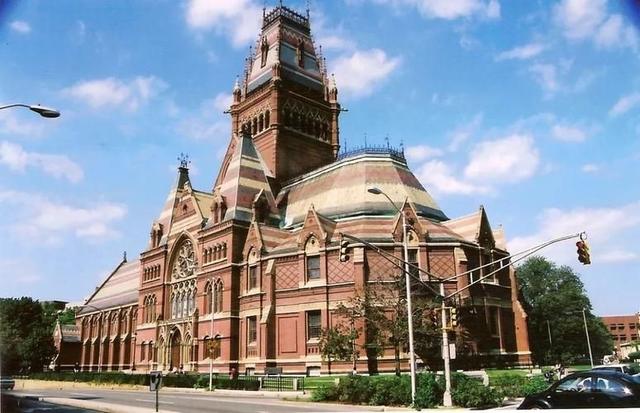 研究生读几年一年学费一般要多少钱,研究生一年的学费大概要多少