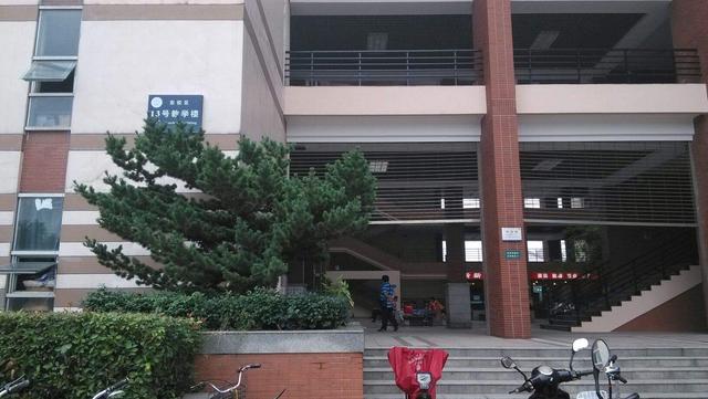 湖北省二本压线的公办大学,湖北压线一本大学