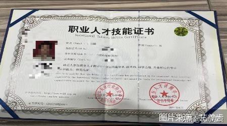 新手美容师工资一般多少钱一个月,现在做美容行业挣钱吗