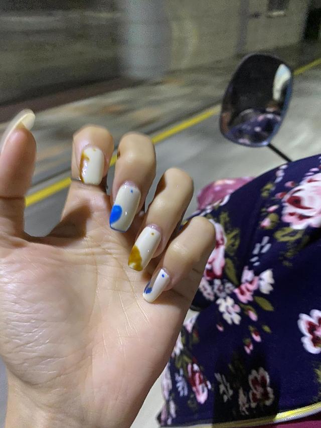 学美甲报名费用多少钱啊,学美甲大概要多少学费