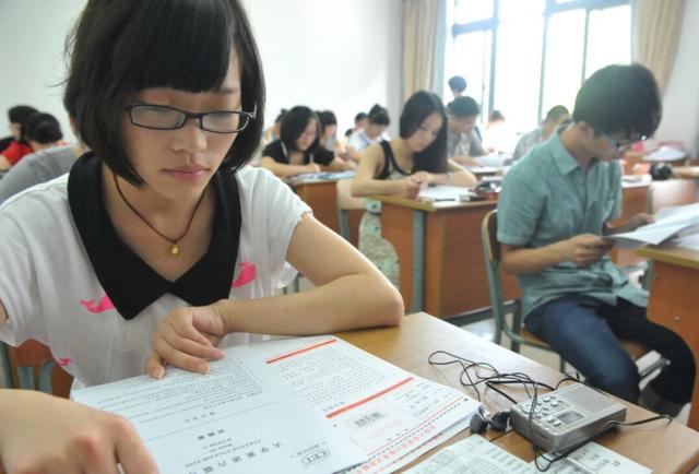 英语六级怎么学才能过,毕业了考什么代替四级