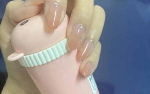 学美甲报名费用多少钱啊,学美甲大概要多少学费