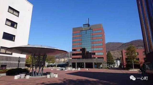 大学毕业月份填6月还是7月,毕业日期写6月还是7月