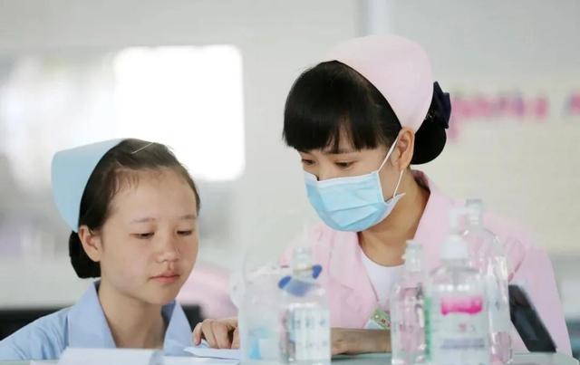 报考主管护师的条件,主管护师报名条件和时间