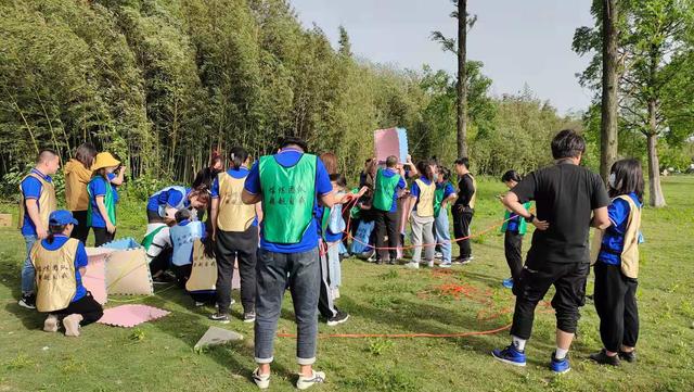 团队游戏室内,室内团队游戏活跃气氛