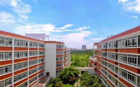 杭州的大学有哪些(杭州市最好的三所大学)