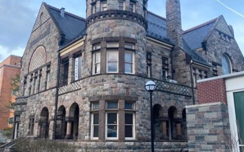 安娜堡密歇根大学