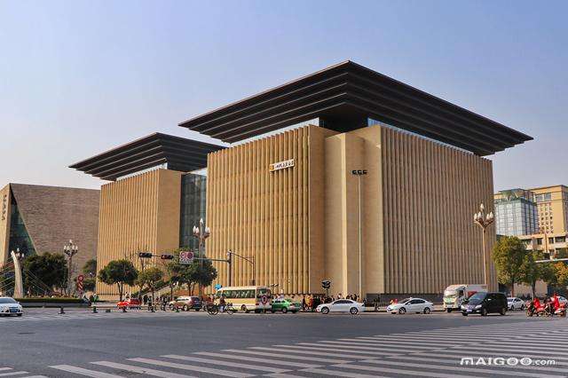 全国大学图书馆大小排名 盘点中国高校十大图书馆插图1