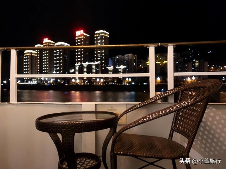 长江游轮价格表最新（坐黄金游轮每人要多少钱）插图1