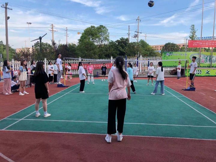 娄底最好的中专排名前十名的学校（娄底市重点中专排名榜一览表）插图2