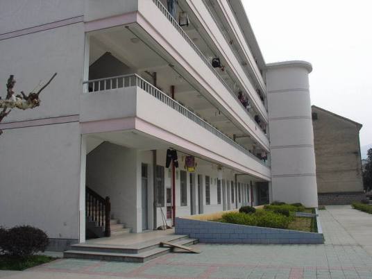 宁波市最好的职高排名前十的学校 2023十大重点职业高中名单一览表插图1