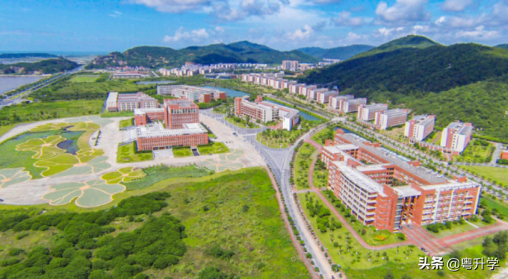 2022年珠海科技学院学费大概多少钱一年（学费+住宿费）插图2